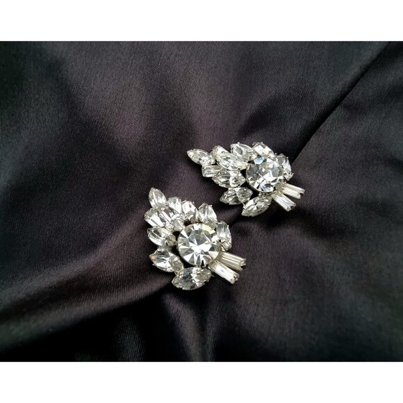 Vintage 1960s - 1970s Clear Rhinestones Earrings - Picture 2 of 5
